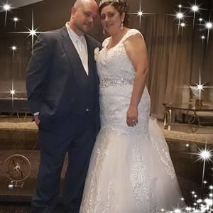 Meet your Posher, Leslie